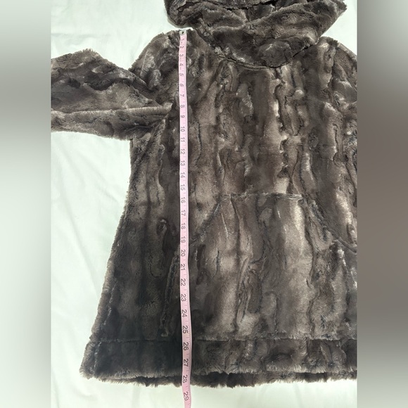 Pandemonium Millinery Hooded Lounger Luxury Faux Fur Espresso Bean – Size M NWT - Picture 9 of 12